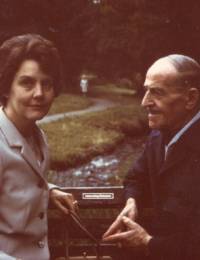 Carola papadopoulos mit Georg „Schorsch“ Wisch (alter Freund der Familie)